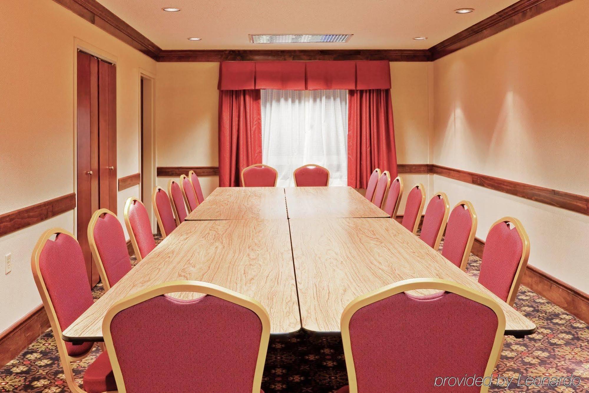 Best Western Plus Philadelphia-Choctaw Hotel And Suites Fasiliteter bilde